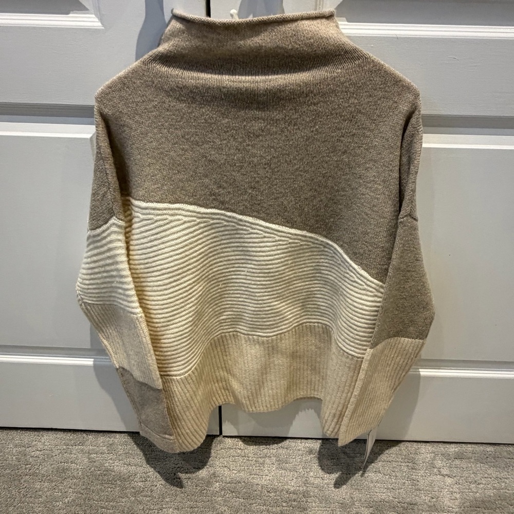 French Connection Beige and Cream Turtleneck Sweater